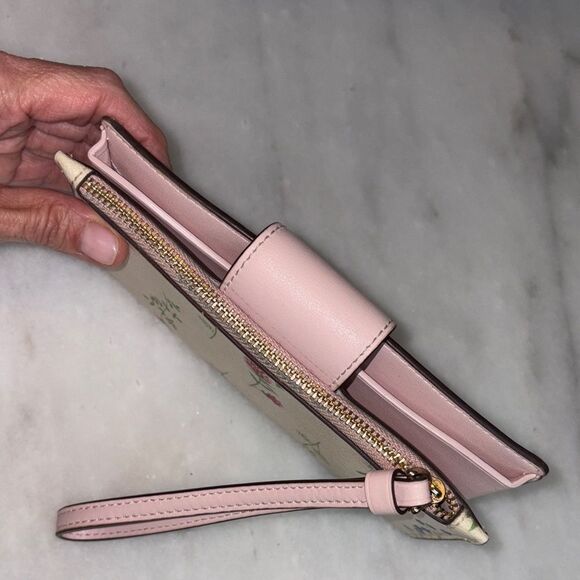 Coach Wallet Wristlet Floral Wildflower Saffiano Leather Phone Case Clutch Pink - Picture 11 of 16